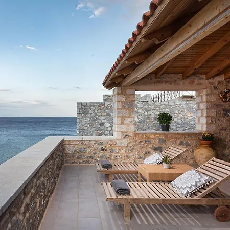 Daire K Waterfront In Mani